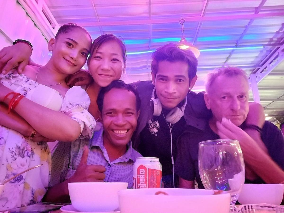Hotel Baan Soksan Siem Reap Esterno foto