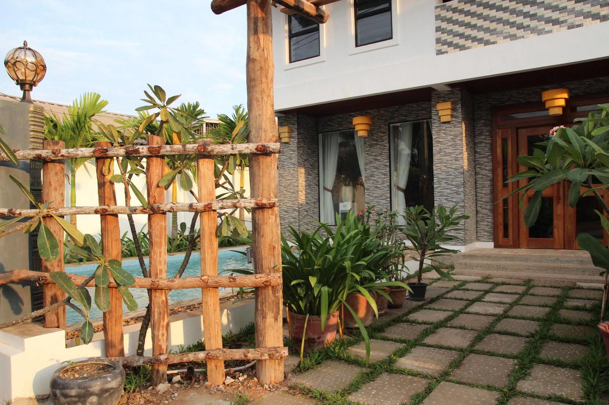 Hotel Baan Soksan Siem Reap Esterno foto