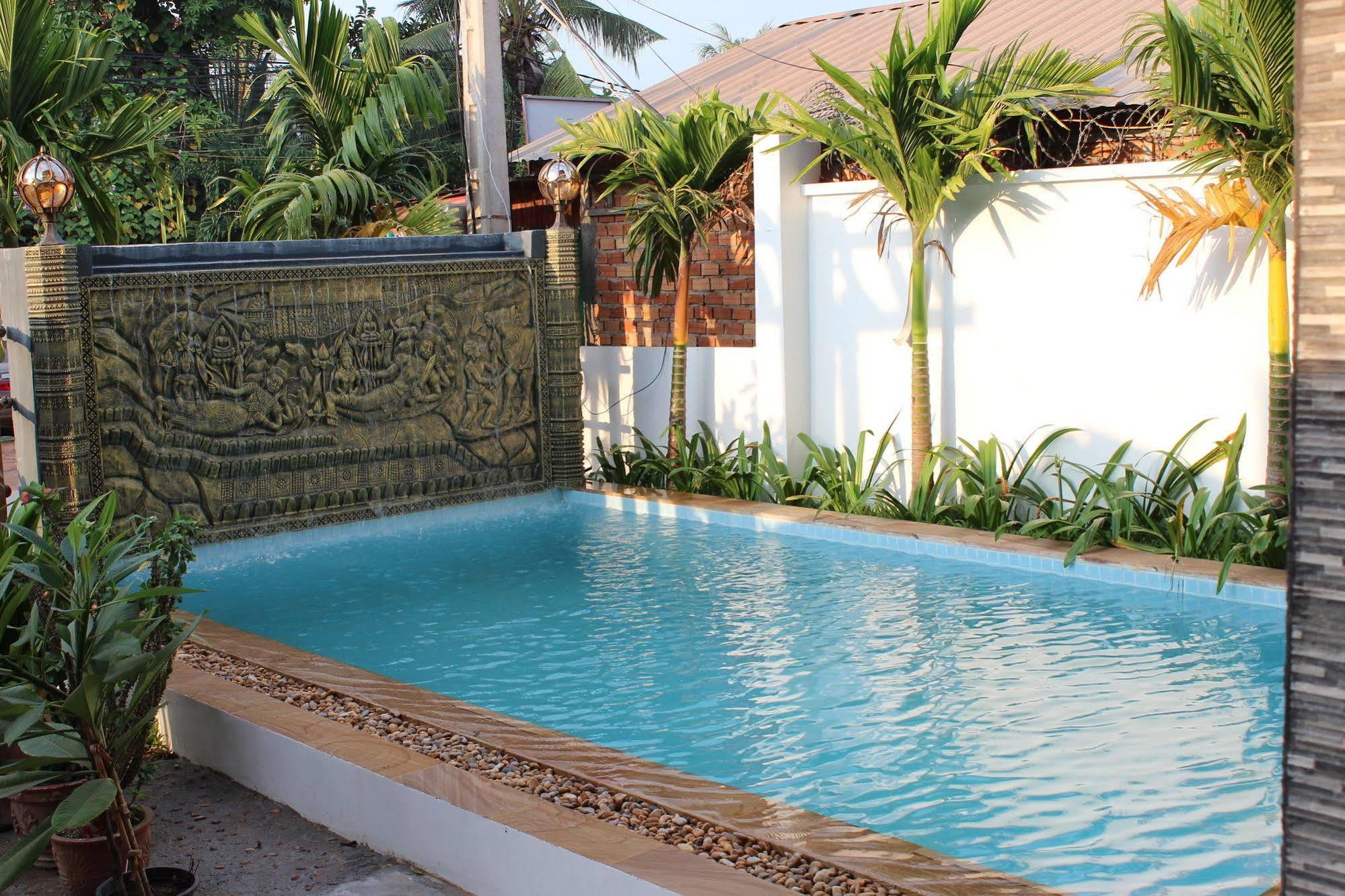 Hotel Baan Soksan Siem Reap Esterno foto