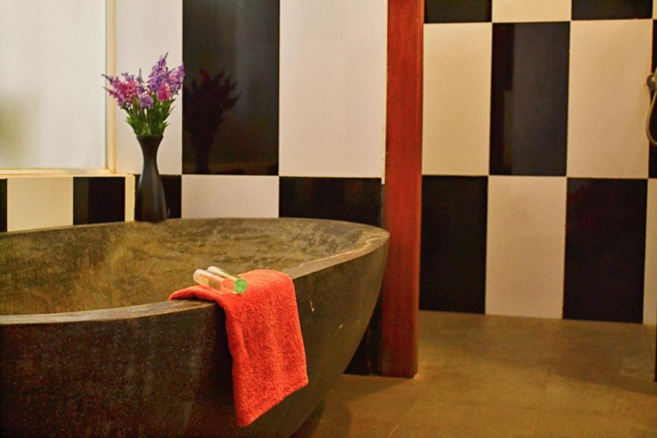 Hotel Baan Soksan Siem Reap Esterno foto